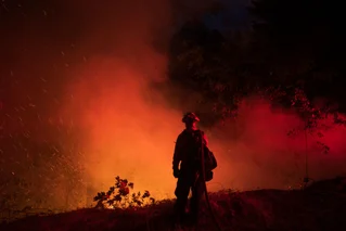 firefighter in wildfire