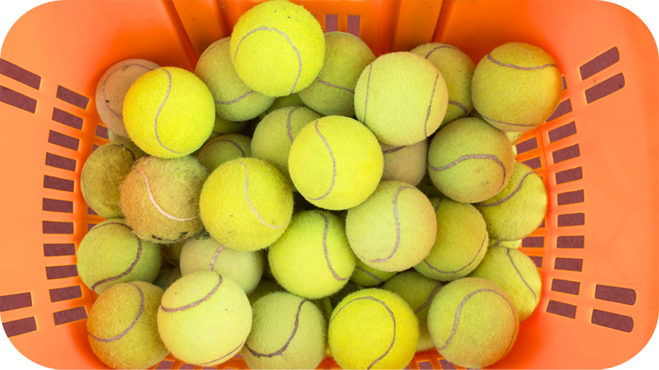 A basket of tennis balls